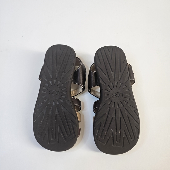 UGG Brown Sandals - Picture 5 of 8